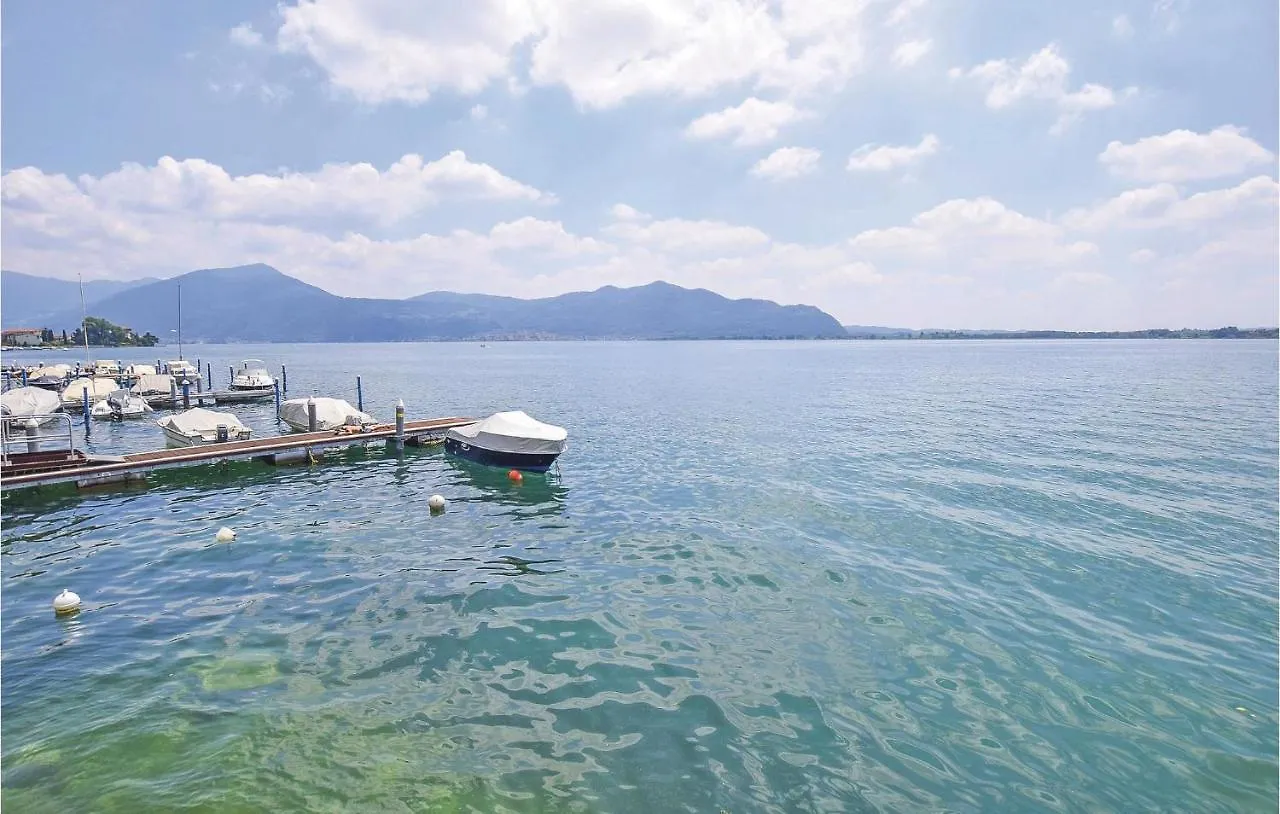 Villa Lago Dei Cigni Predore 0*,